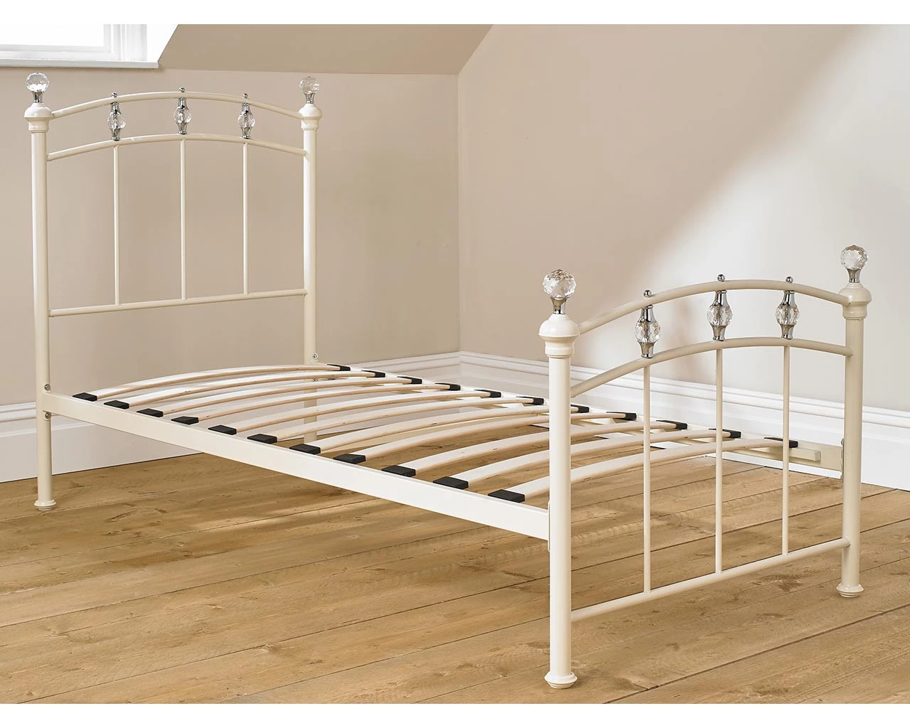 Dazzle Metal Bed 2 Dazzle Metal Bed - Image 2