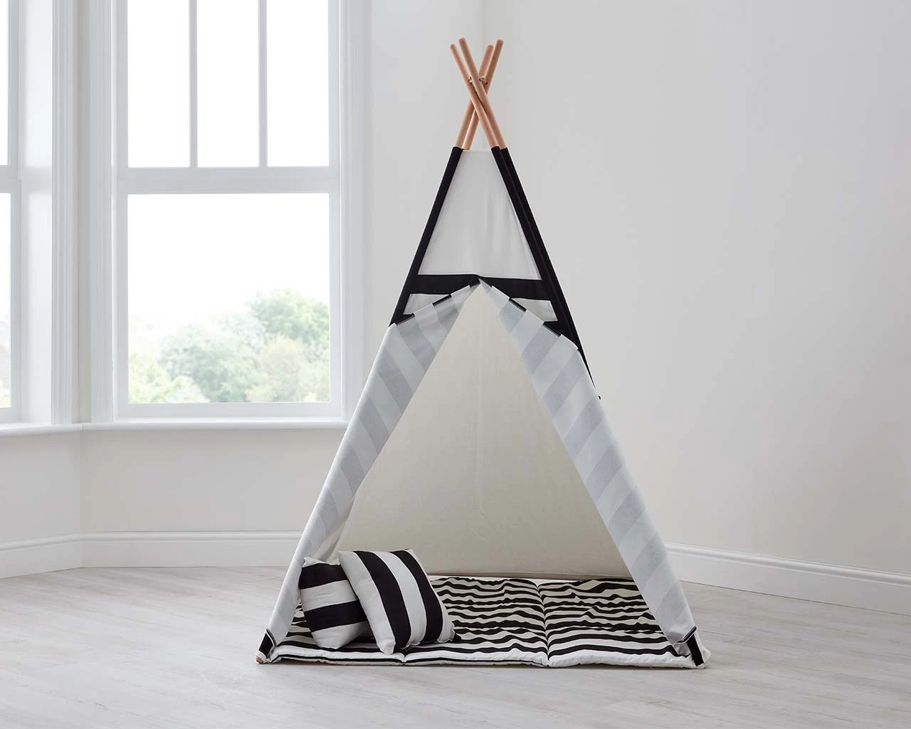 Kids Teepee Tent, Cushions And Play Mat In Black And White Stripe 1 Kids Teepee Tent, Cushions And Play Mat In Black And White Stripe