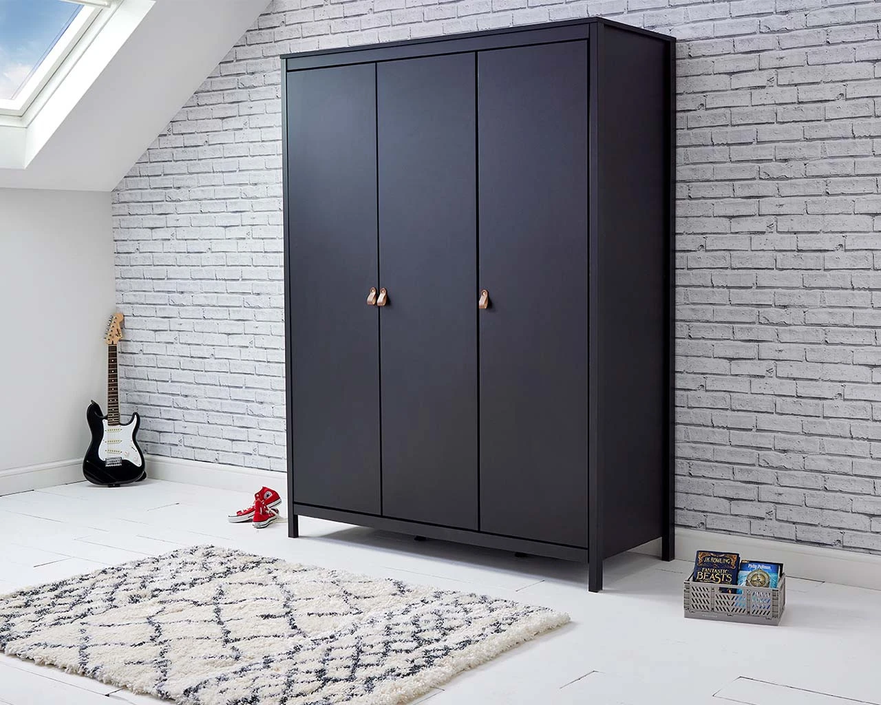 Loop 3 Door Wardrobe Black 3 Loop 3 Door Wardrobe Black - Image 3