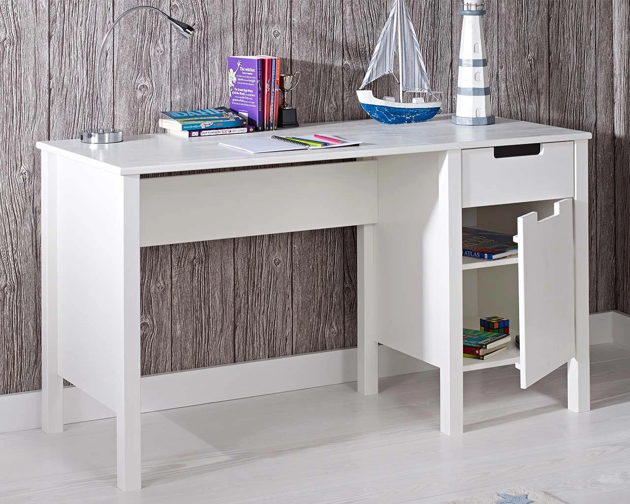 Maine Desk 1 Maine Desk