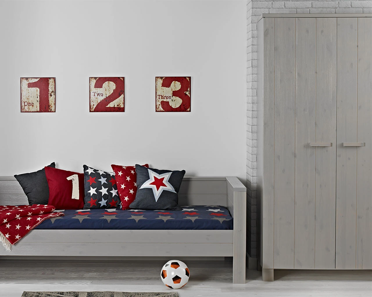 NYC Double Wardrobe 2 NYC Double Wardrobe - Image 2