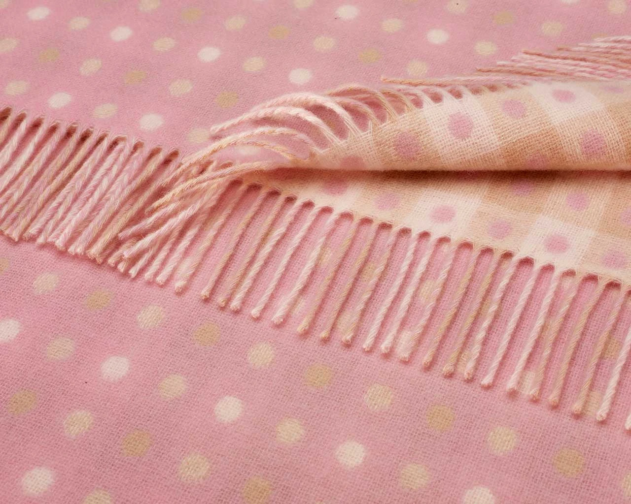 Spot Merino Wool Throw 2 Spot Merino Wool Throw - Image 2