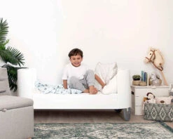 Serena Complete Sleep Cot Bed 20 Serena Complete Sleep Cot Bed -Room to Grow Serena Complete Sleep Cot Bed 0001 White toddler bed 1 80830.1661864037