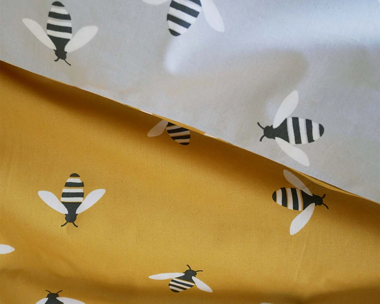 Buzzy Bee Organic Cotton Single Duvet Set 1 Buzzy Bee Organic Cotton Single Duvet Set
