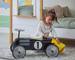 Hippychick Vilac Classic Car