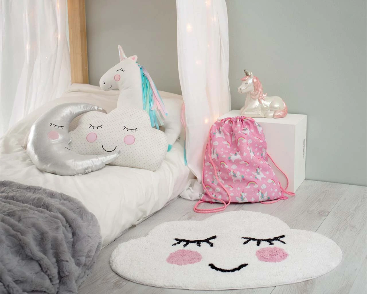 Sweet Dreams Smiling Cloud Rug 1 Sweet Dreams Smiling Cloud Rug
