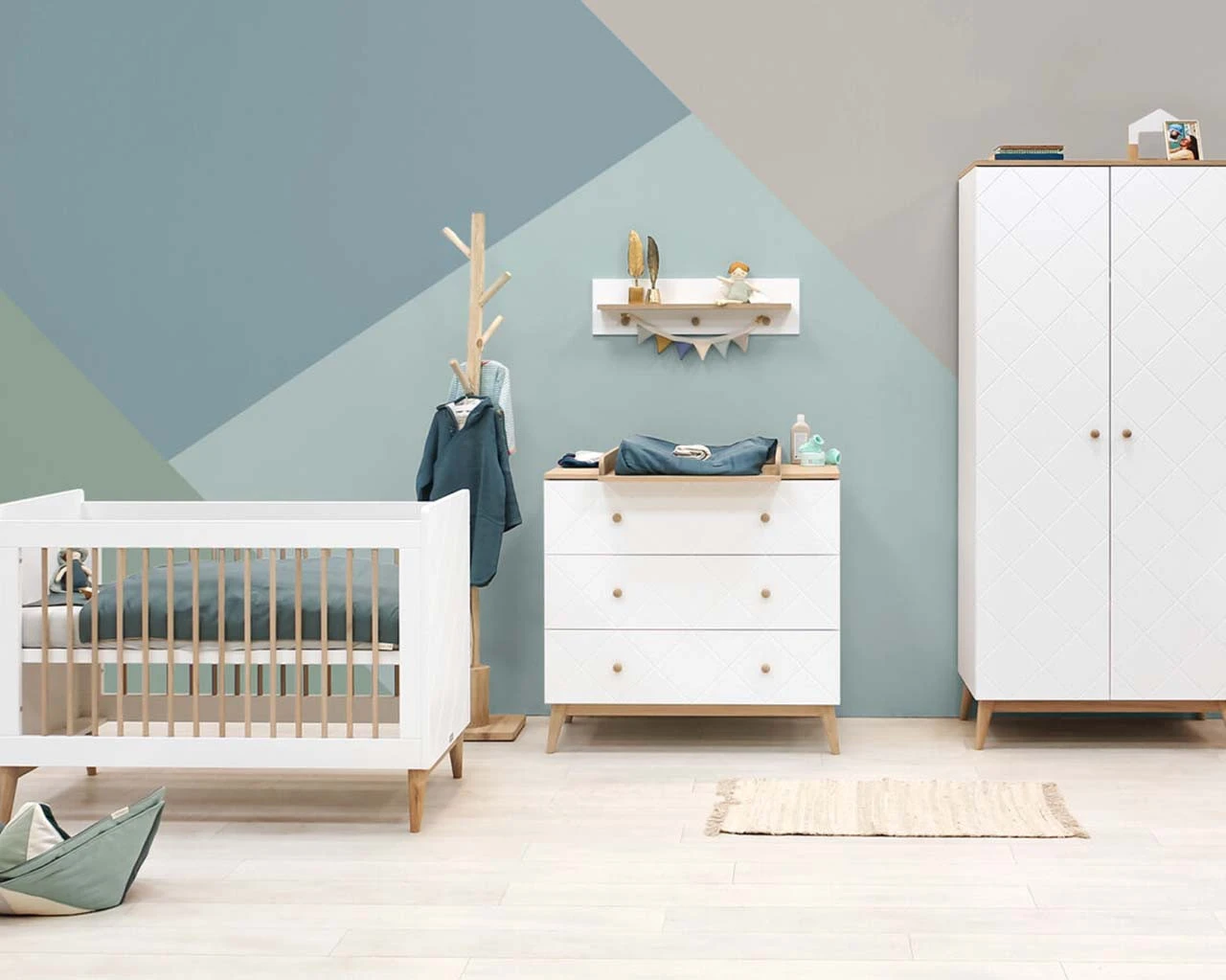 Evi Cot In White & Natural 6 Evi Cot In White & Natural - Image 6