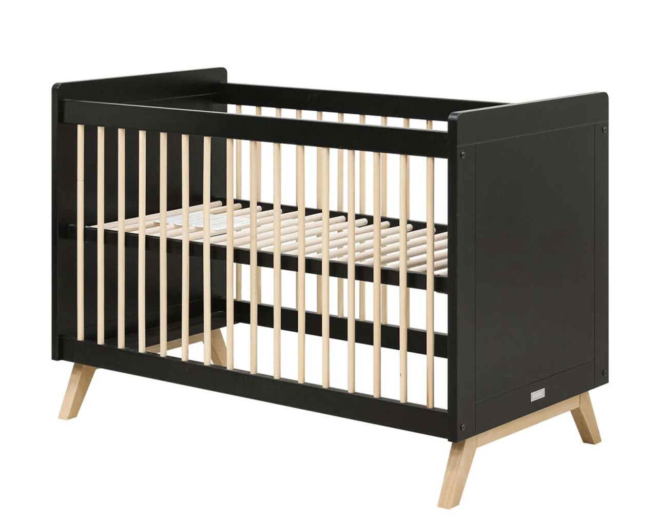 Hendrick 3 Piece Nursery Set 2 Hendrick 3 Piece Nursery Set - Image 2